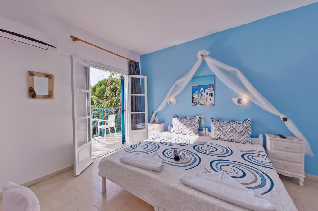 Aelia Studios Koukounaries Habitación foto
